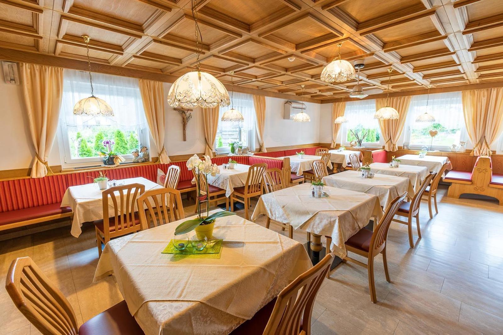 Bei Martin'S Hotel Morter Buitenkant foto